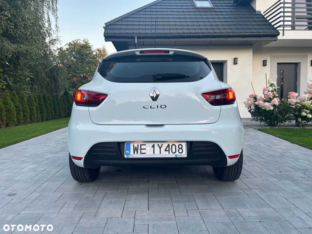 Renault Clio - 6