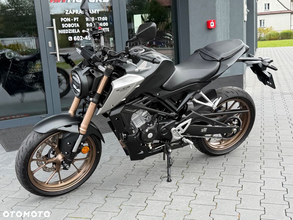 Honda CB - 26