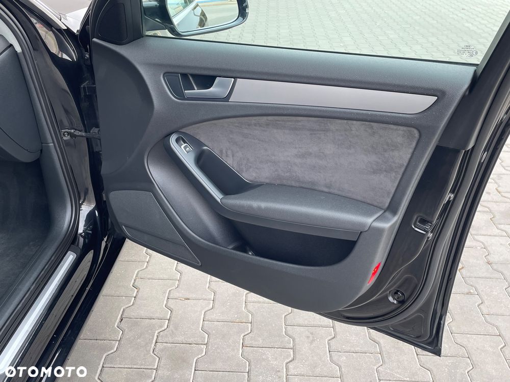 Audi A4 Avant - 25