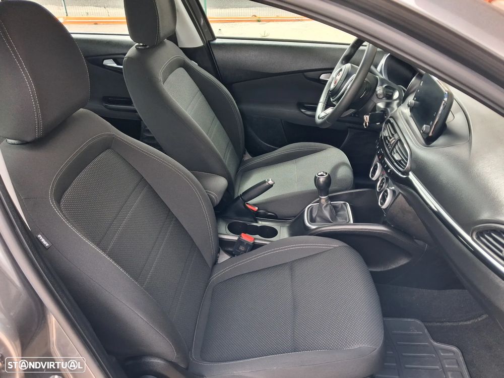 Fiat Tipo 1.3 MultiJet Life - 32