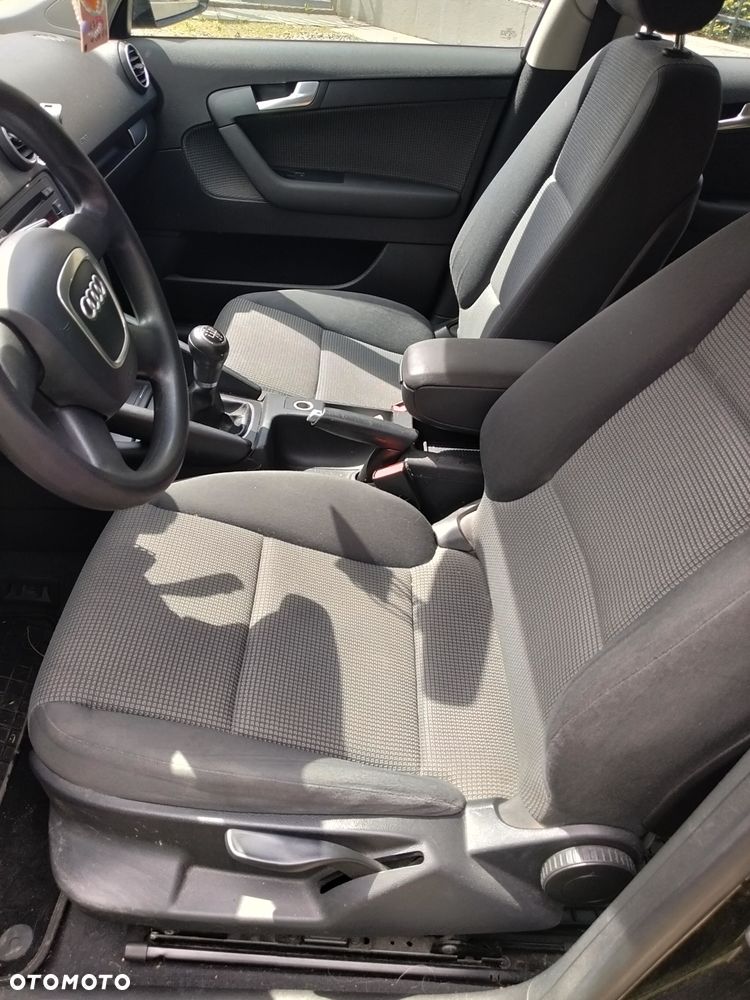 Audi A3 Sportback - 4