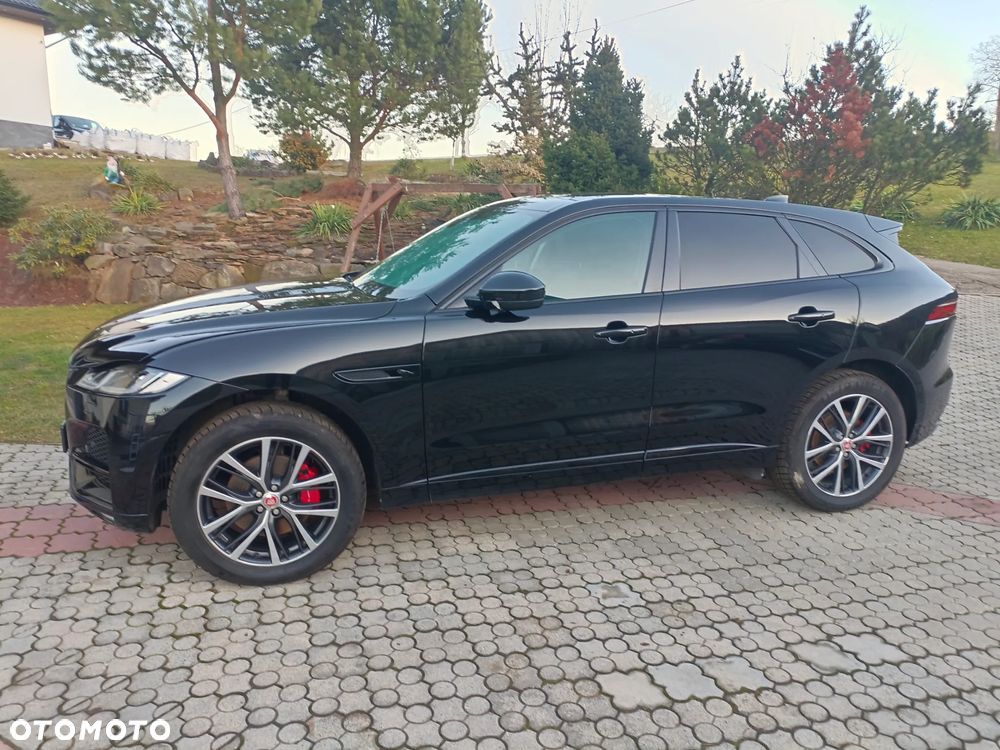 Jaguar F-Pace P250 AWD R-Dynamic Black - 10