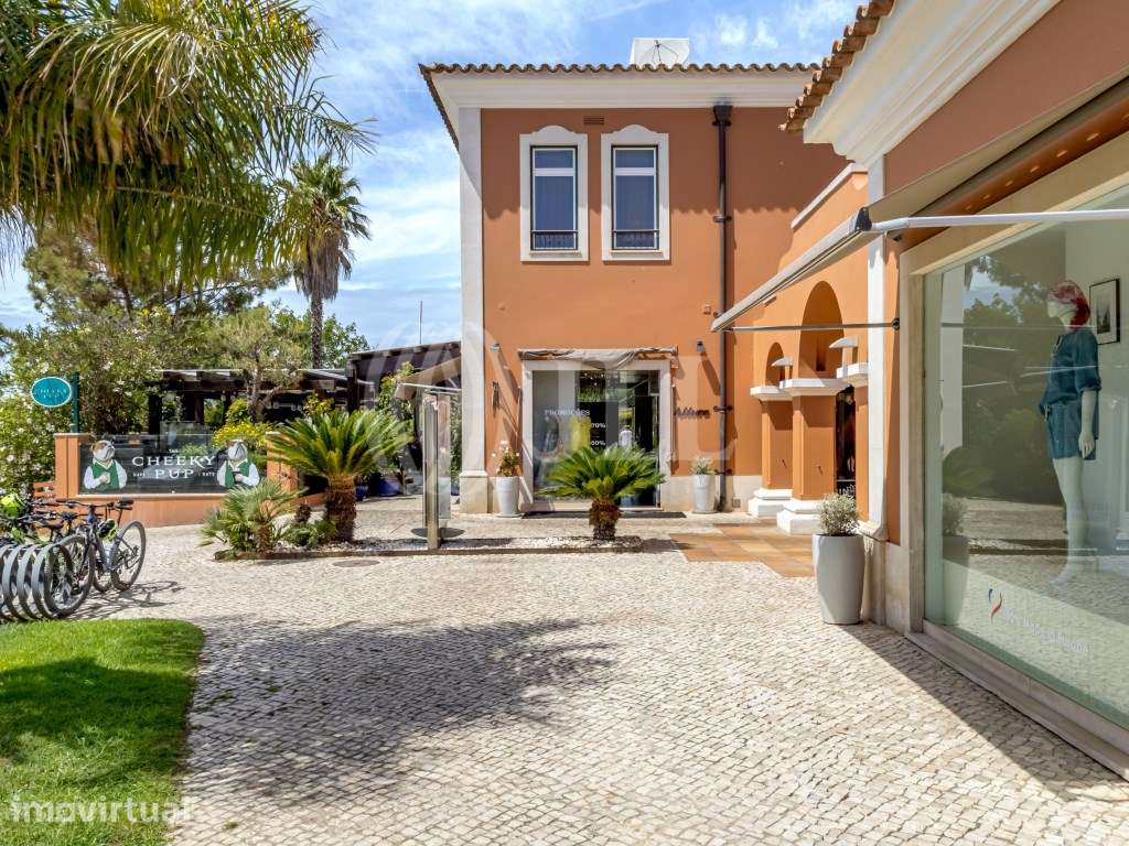 Loja em corner, Quinta Shopping, Quinta do Lago, Algarve - Grande imagem: 2/30