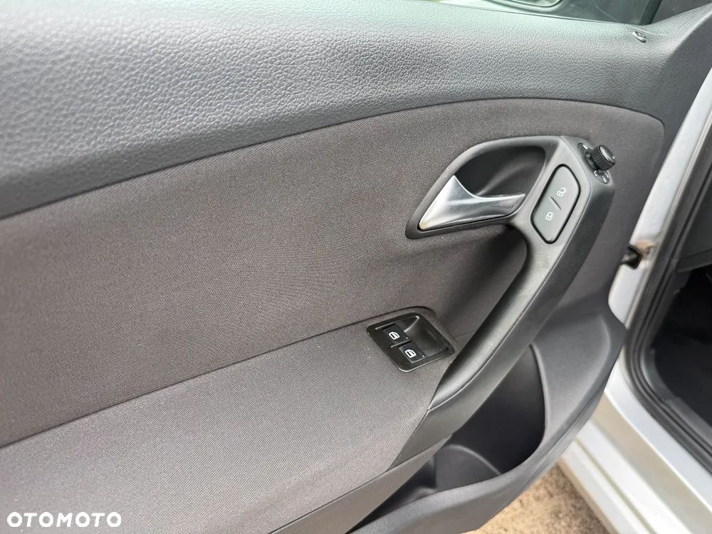 Volkswagen Polo 1.2 Comfortline - 14