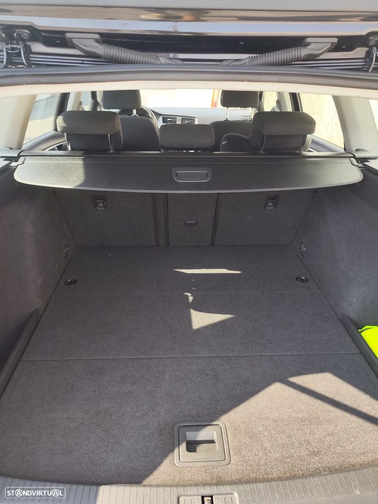 VW Golf Variant 1.6 TDi Confortline - 3