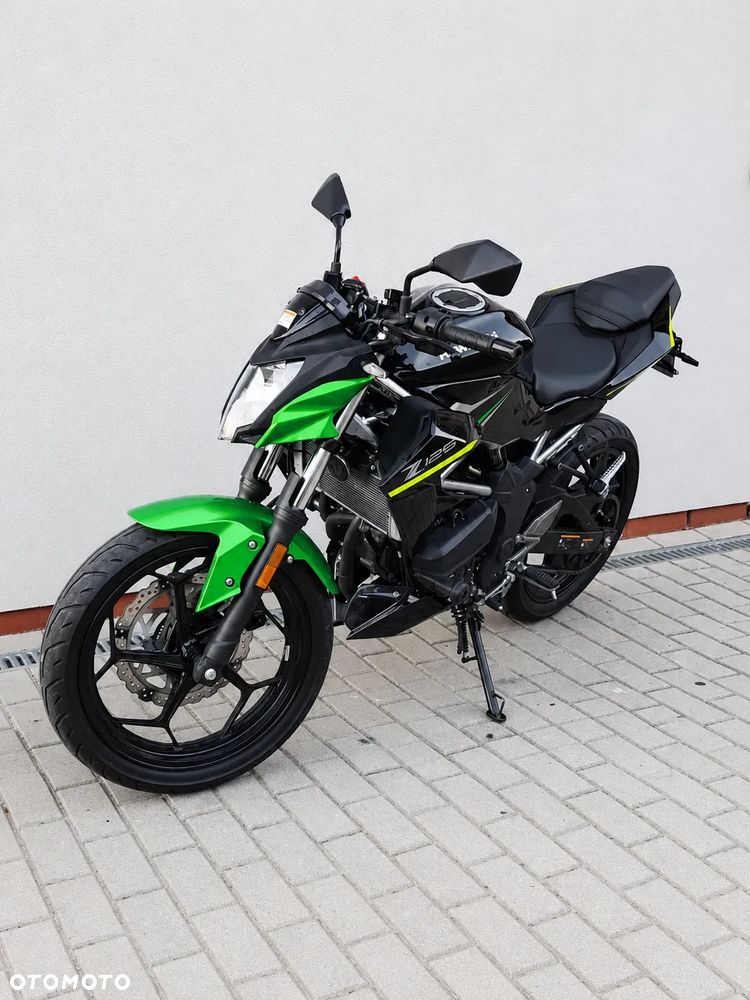 Kawasaki Z - 8