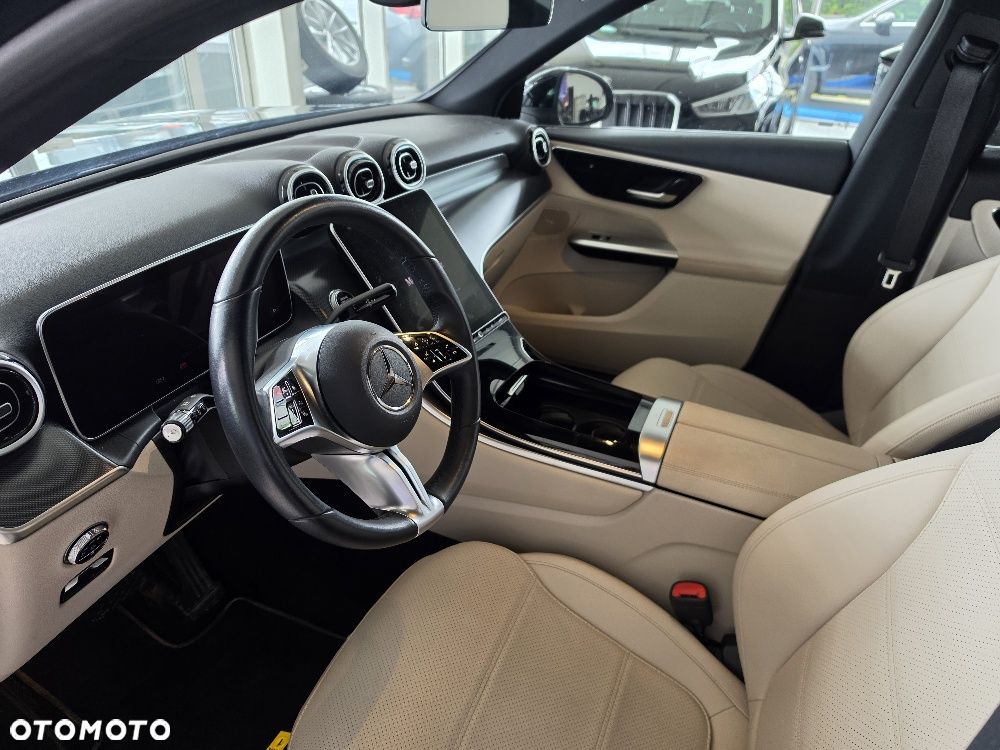 Mercedes-Benz GLC - 7