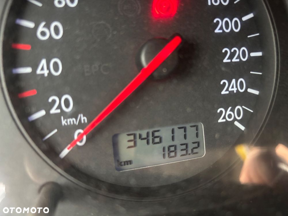 Volkswagen Golf 2.0 Basis - 2