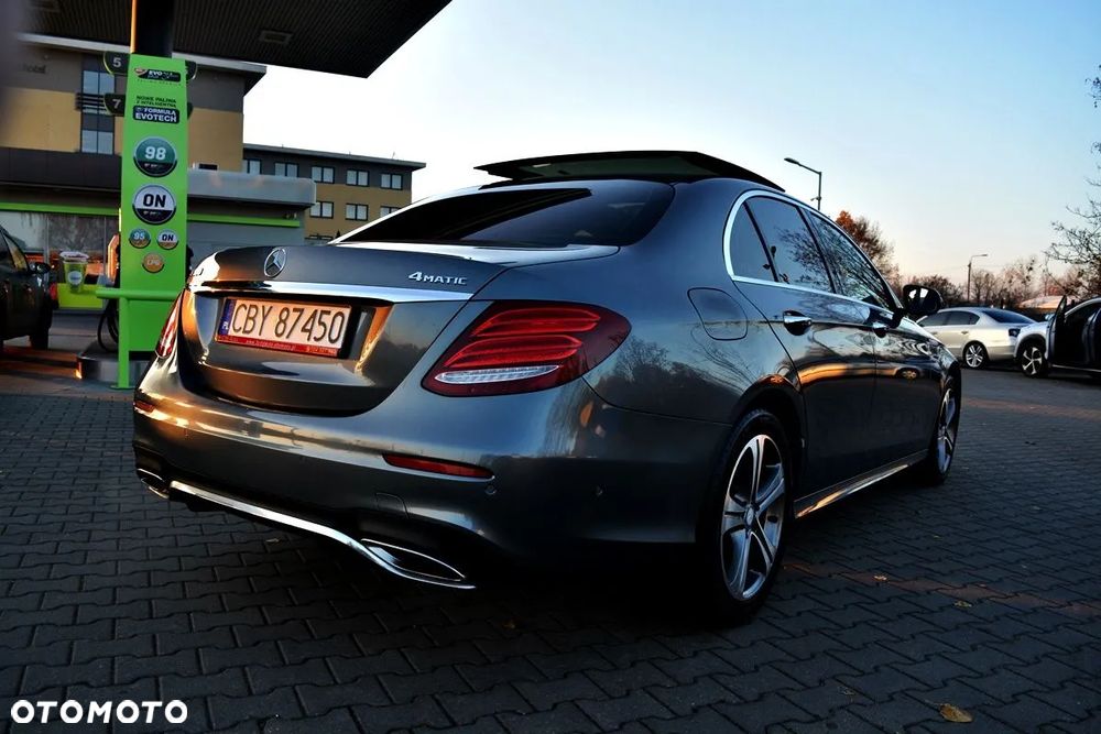 Mercedes-Benz Klasa E 250 9G-TRONIC AMG Line - 5