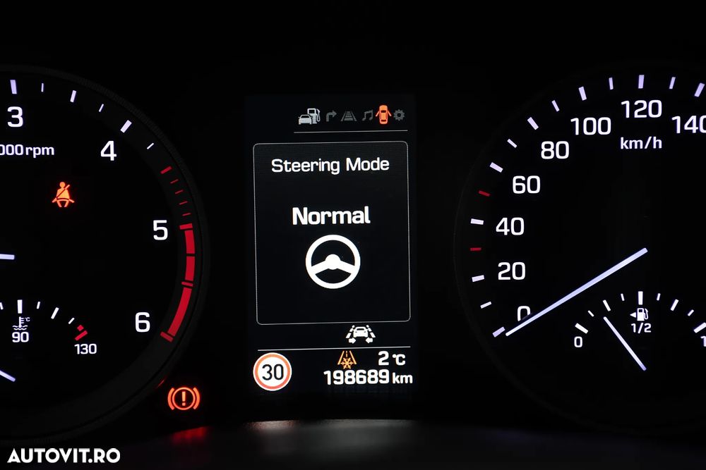 Hyundai Tucson 2.0 CRDI 2WD Style - 21