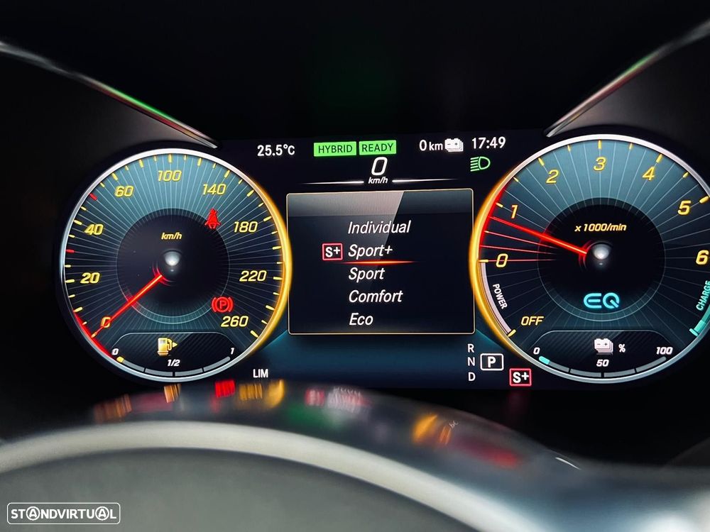 Mercedes-Benz C 300 de AMG Line - 29