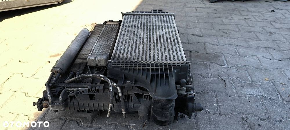 WENTYLATOR CHŁODNICY MERCEDES-BENZ ML W164 A16450000393 - 2