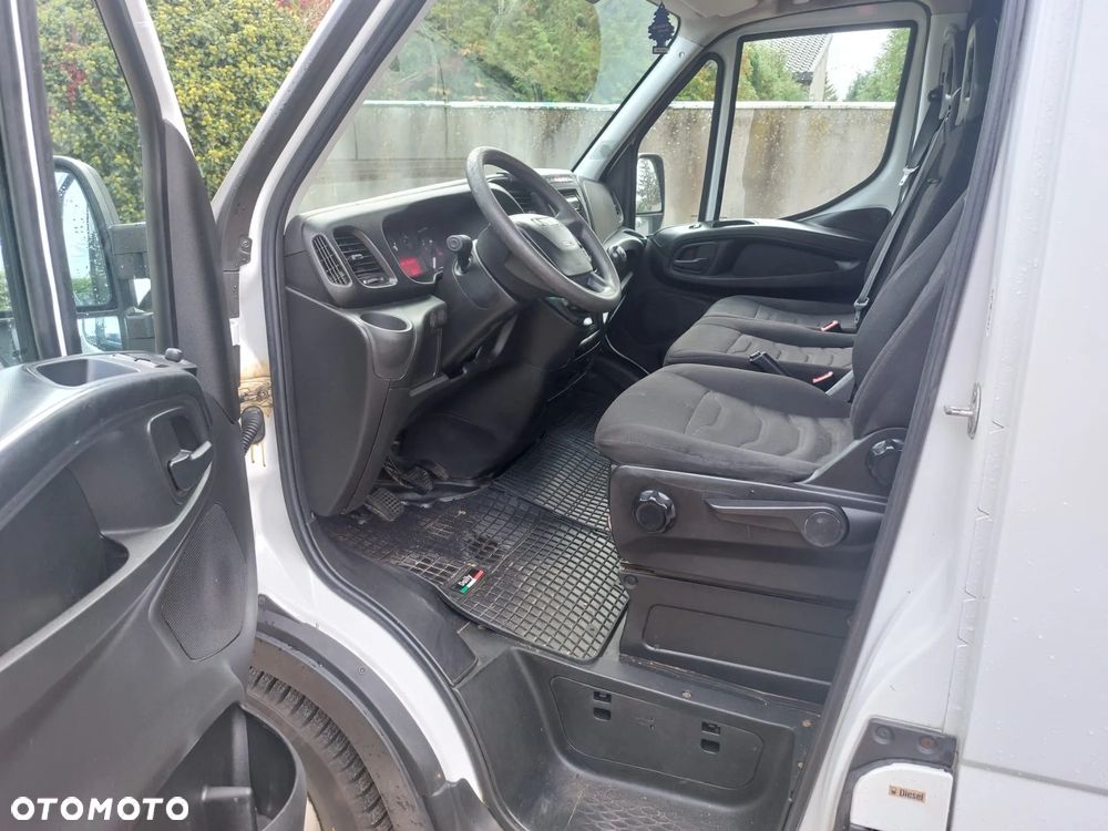 Iveco DAILY 35S15 - 7
