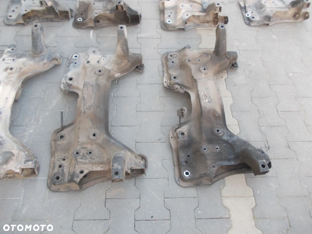 Belka kołyska sanki Fiat Grande Punto Evo Mito zdrowa - 4