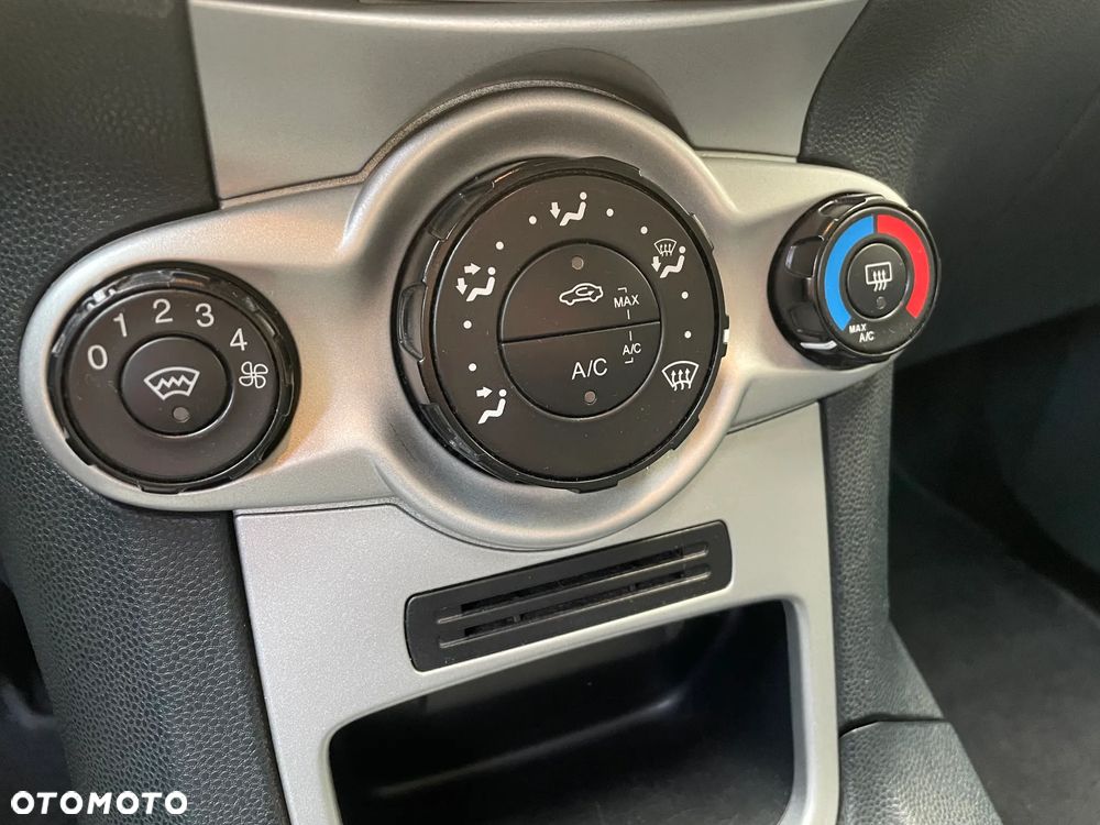 Ford Fiesta 1.25 Trend - 17