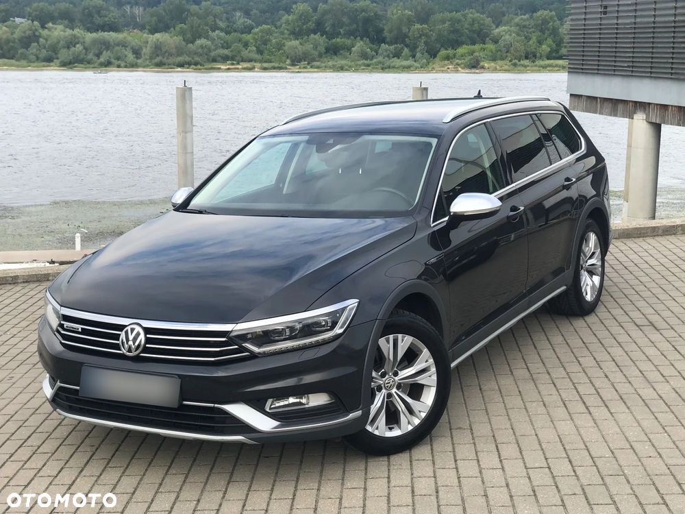Volkswagen Passat Alltrack - 1