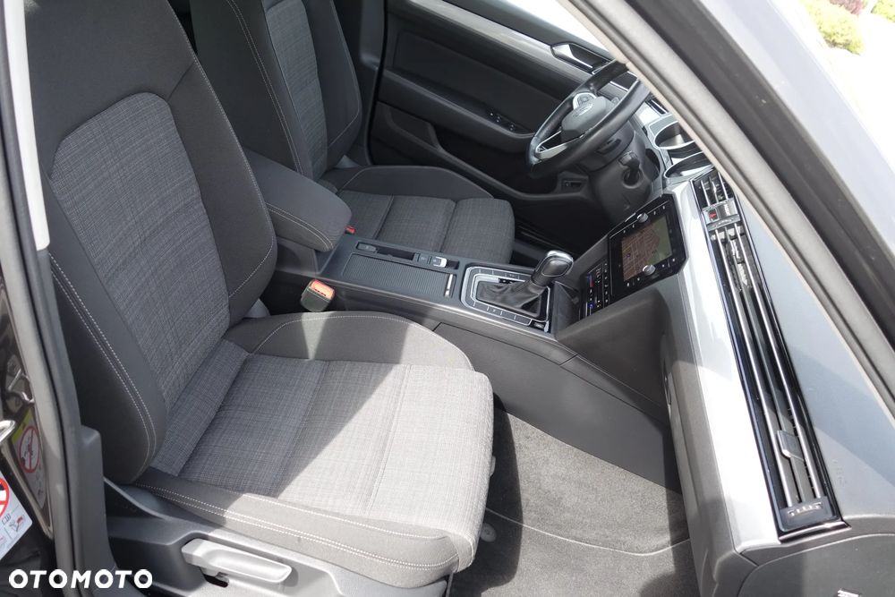 Volkswagen Passat 2.0 TDI EVO Business DSG - 8