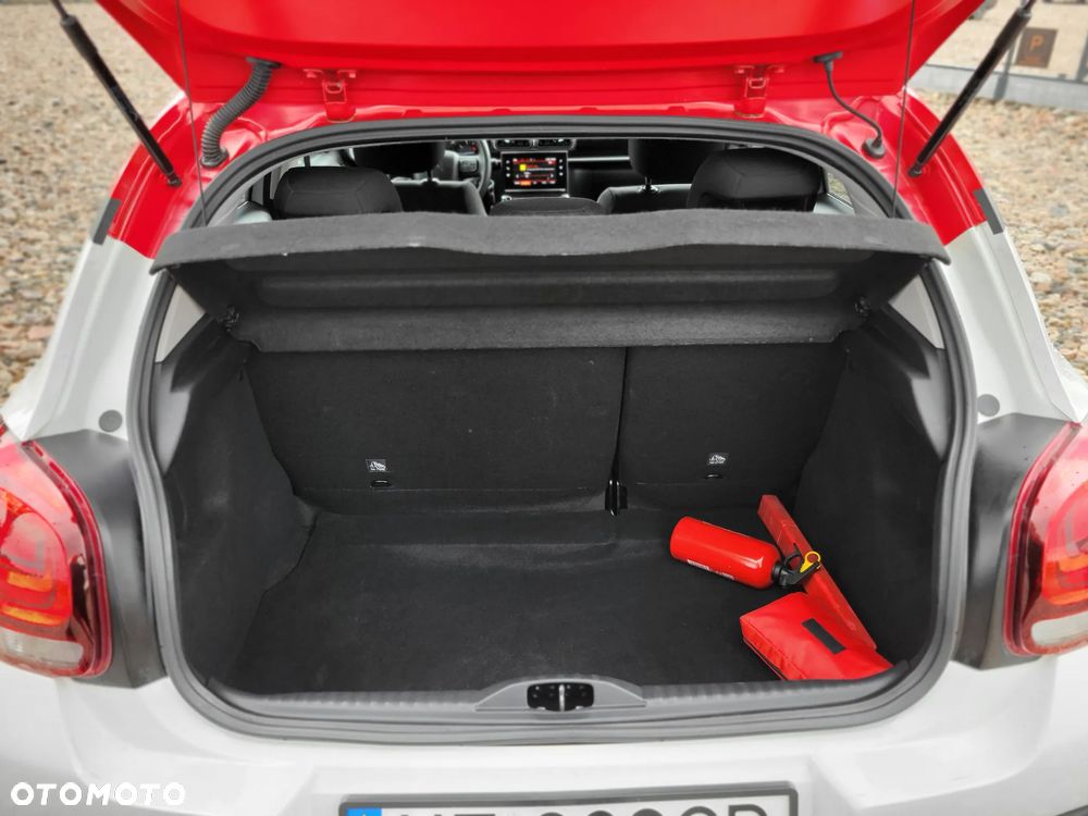 Citroën C3 1.2 PureTech Shine - 20