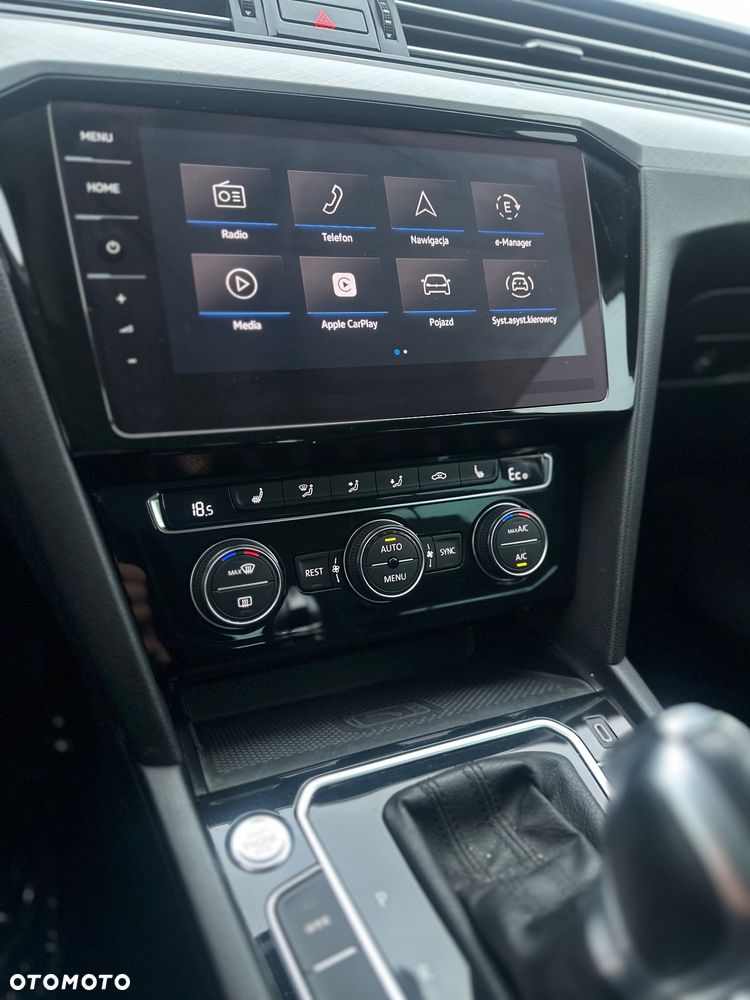 Volkswagen Passat 1.4 TSI DSG BlueMotion Technology Exclusive - 21