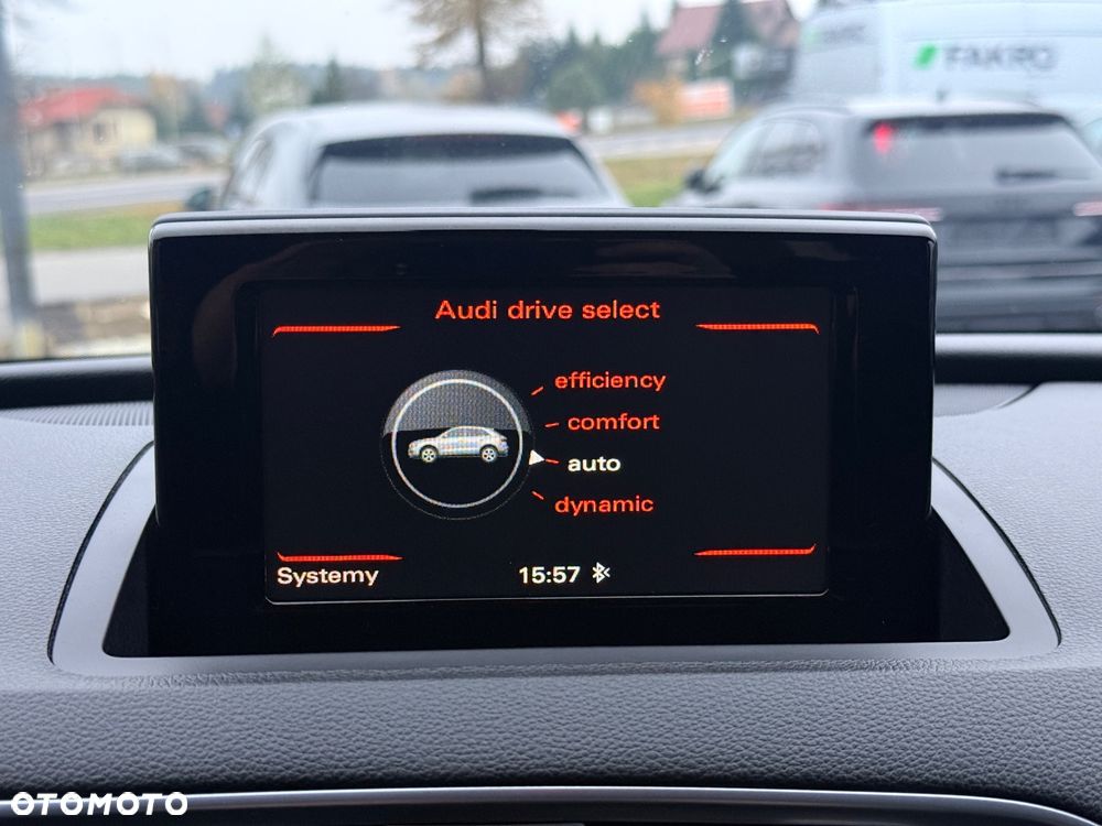 Audi Q3 2.0 TDI Quattro S tronic design - 33