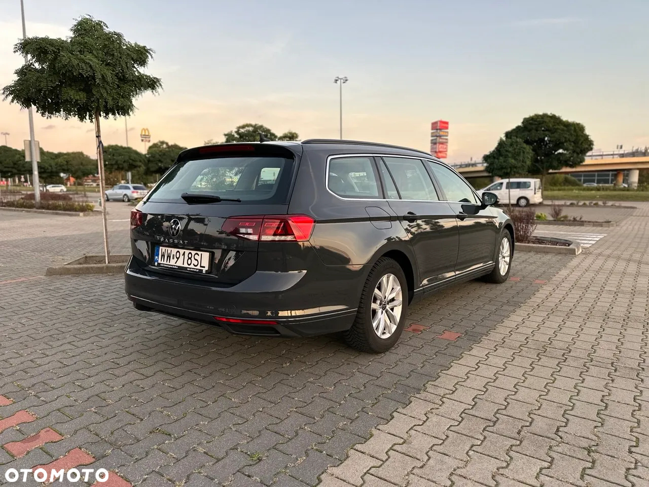 Volkswagen Passat 2.0 TDI EVO Business DSG - 18