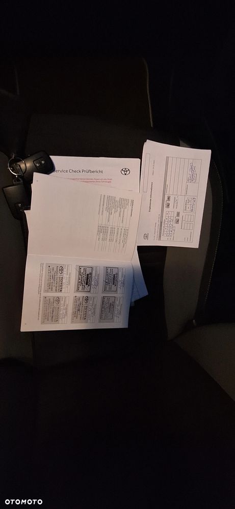 Toyota Auris - 21