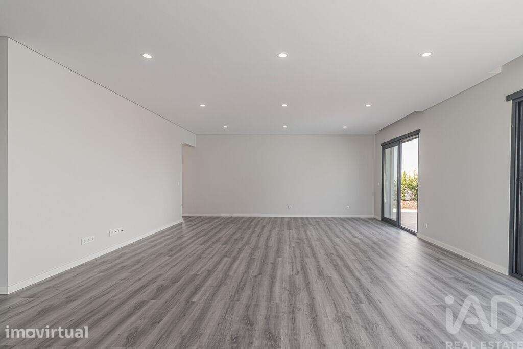 Casa / Villa T5 em Enxara do Bispo, Gradil e Vila Franca do Rosário de - Grande imagem: 4/28