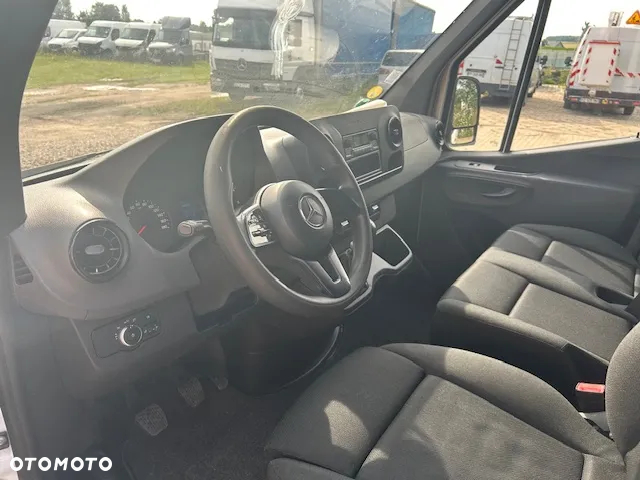 Mercedes-Benz Sprinter L2H2 - 10