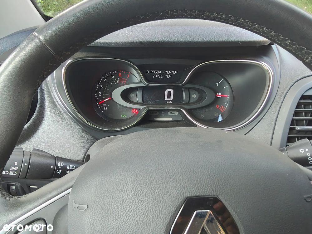 Renault Captur - 4