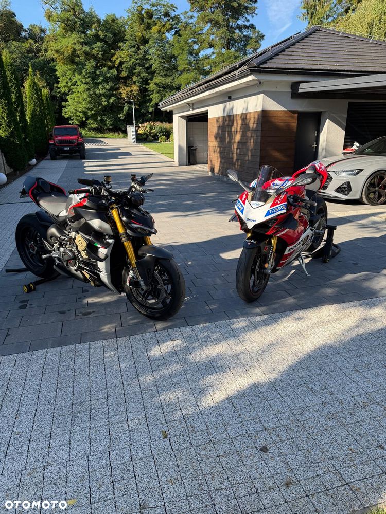 Ducati Streetfighter V4 - 34