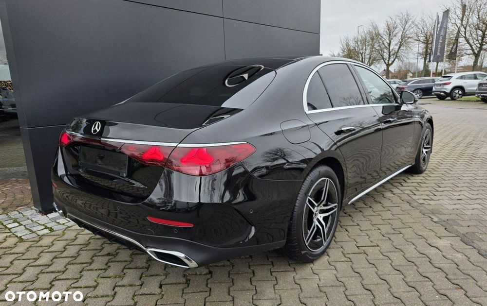 Mercedes-Benz Klasa E - 3