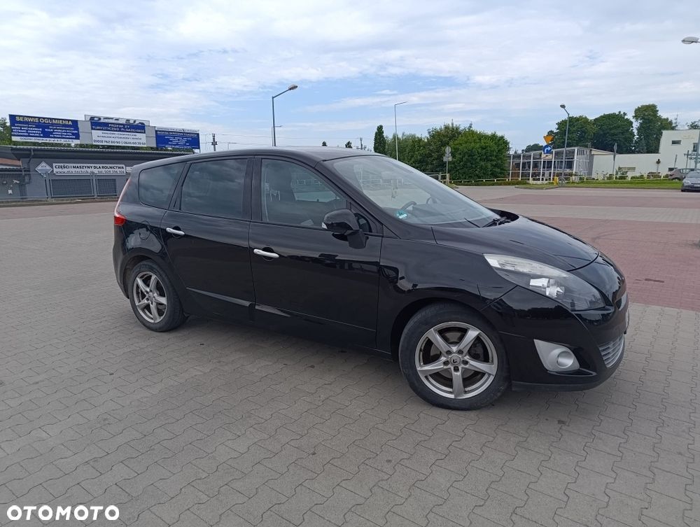 Renault Grand Scenic - 7
