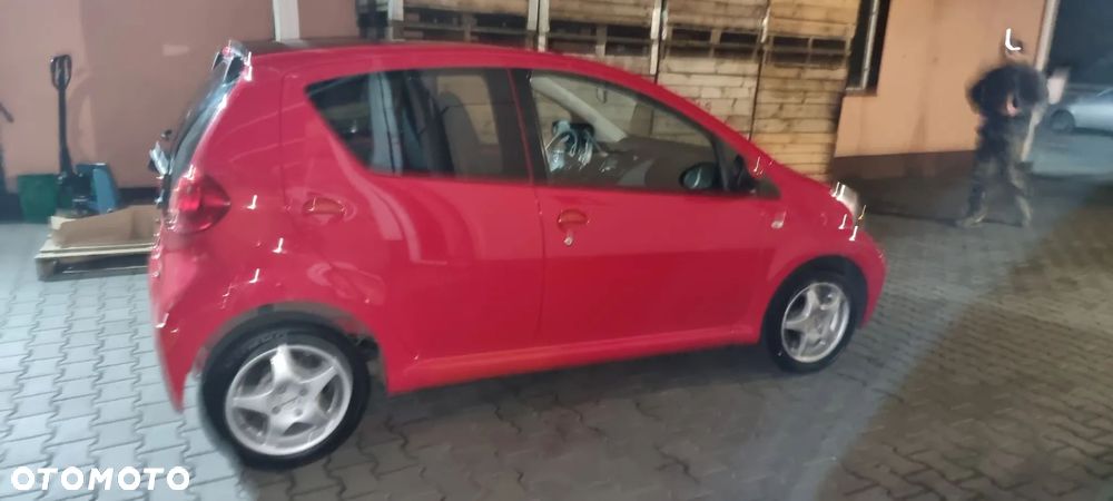 Toyota Aygo Cool - 6