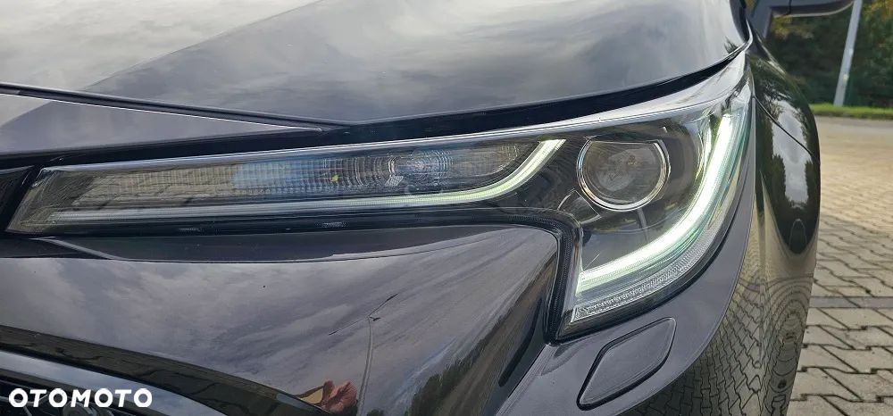 Toyota Corolla 1.8 Hybrid GPF Comfort - 19