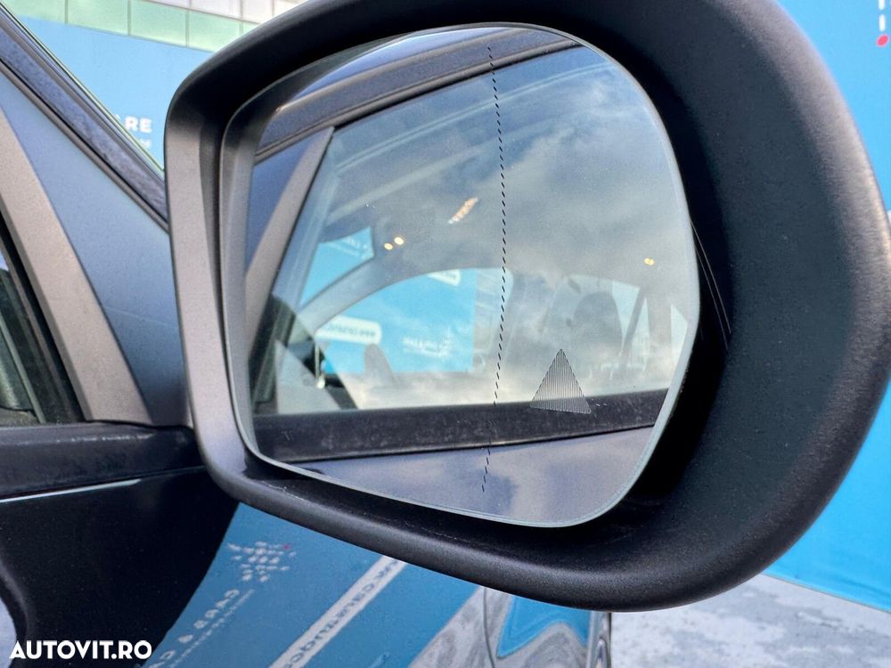 Mercedes-Benz GLC - 31