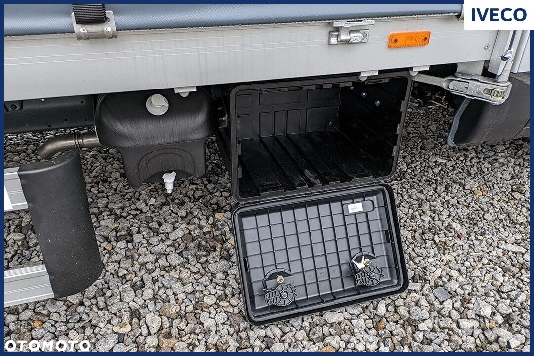 Iveco Daily 70C18 Zabudowa 15EP 180KM - 14