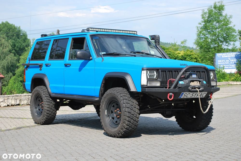 Jeep Cherokee 4.0 Limited - 34