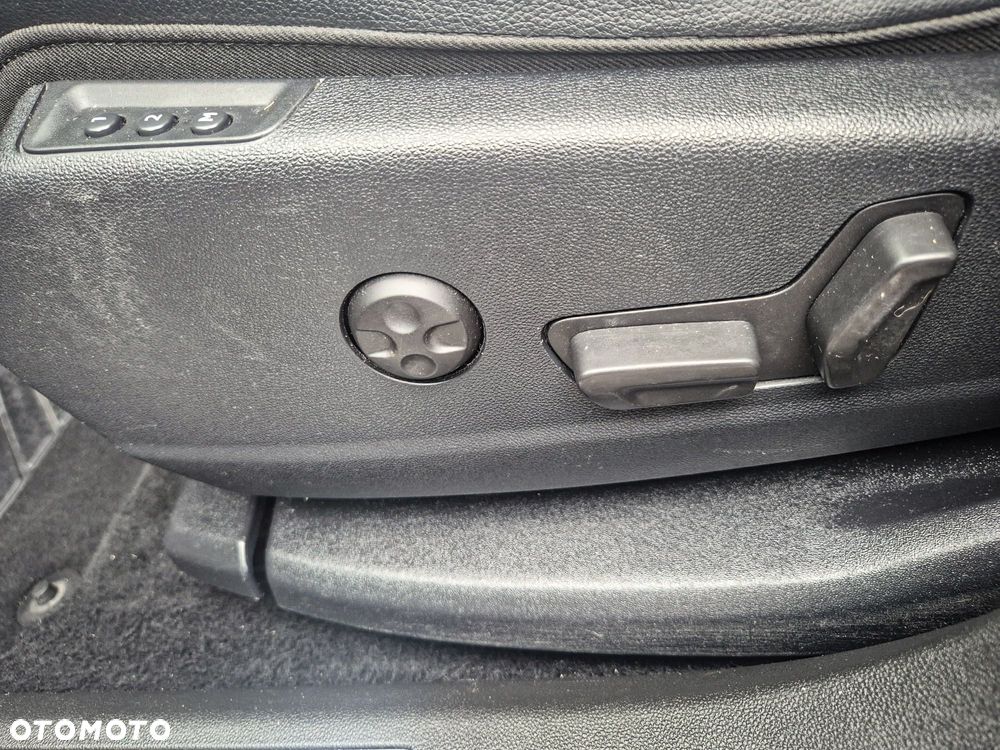 Opel Grandland X 1.5 D Start/Stop Automatik Business INNOVATION - 20