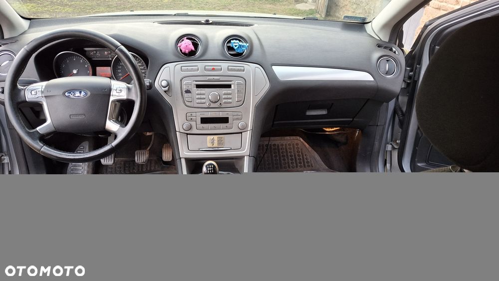 Ford Mondeo 2.0 Gold X - 4