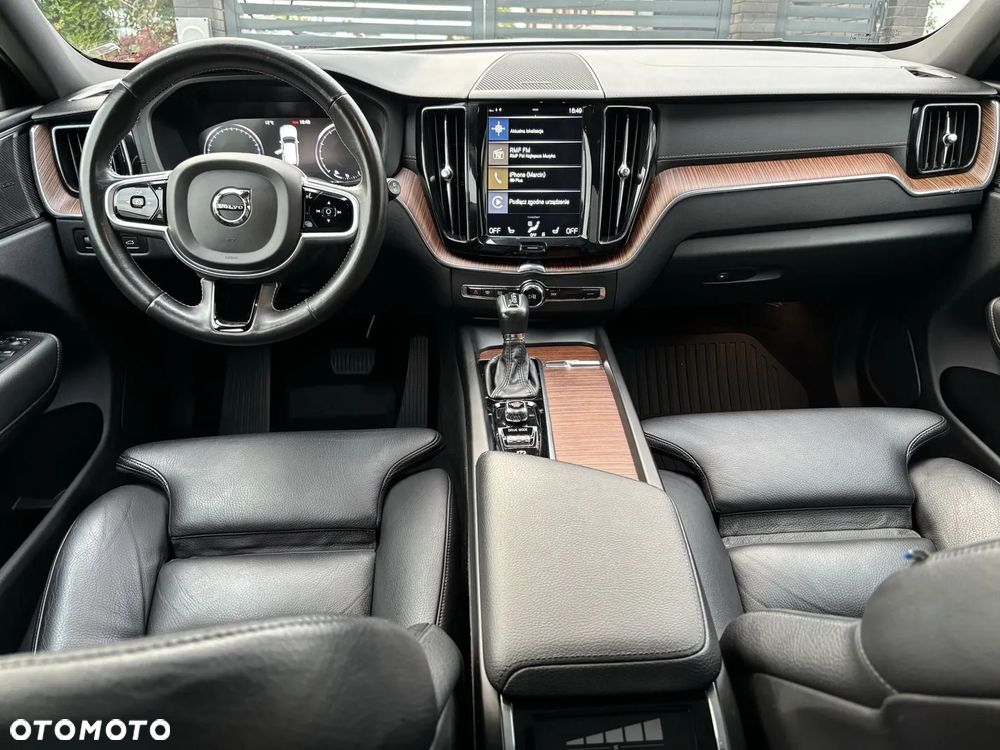 Volvo XC 60 T6 AWD Geartronic Inscription - 16