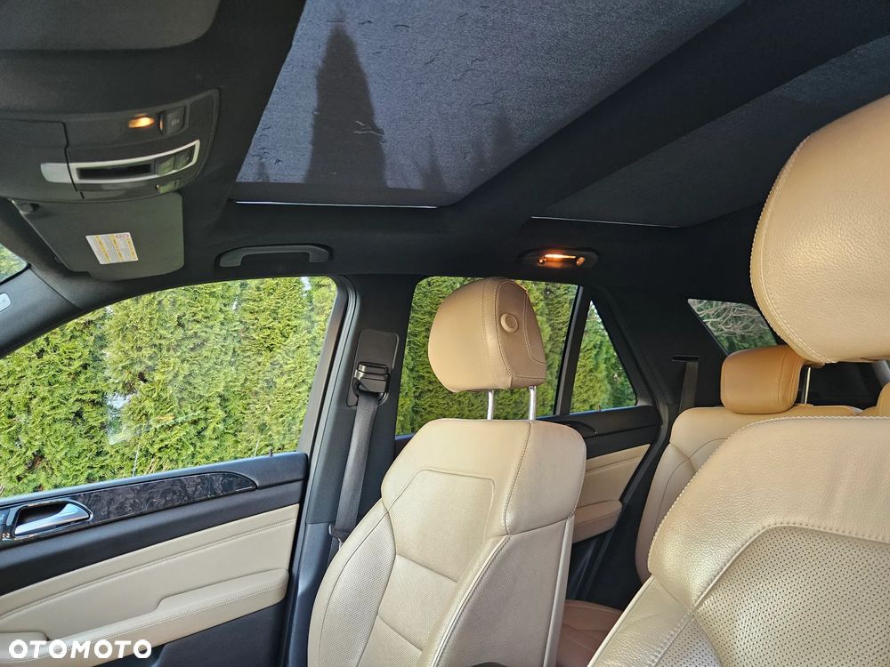 Mercedes-Benz ML - 20