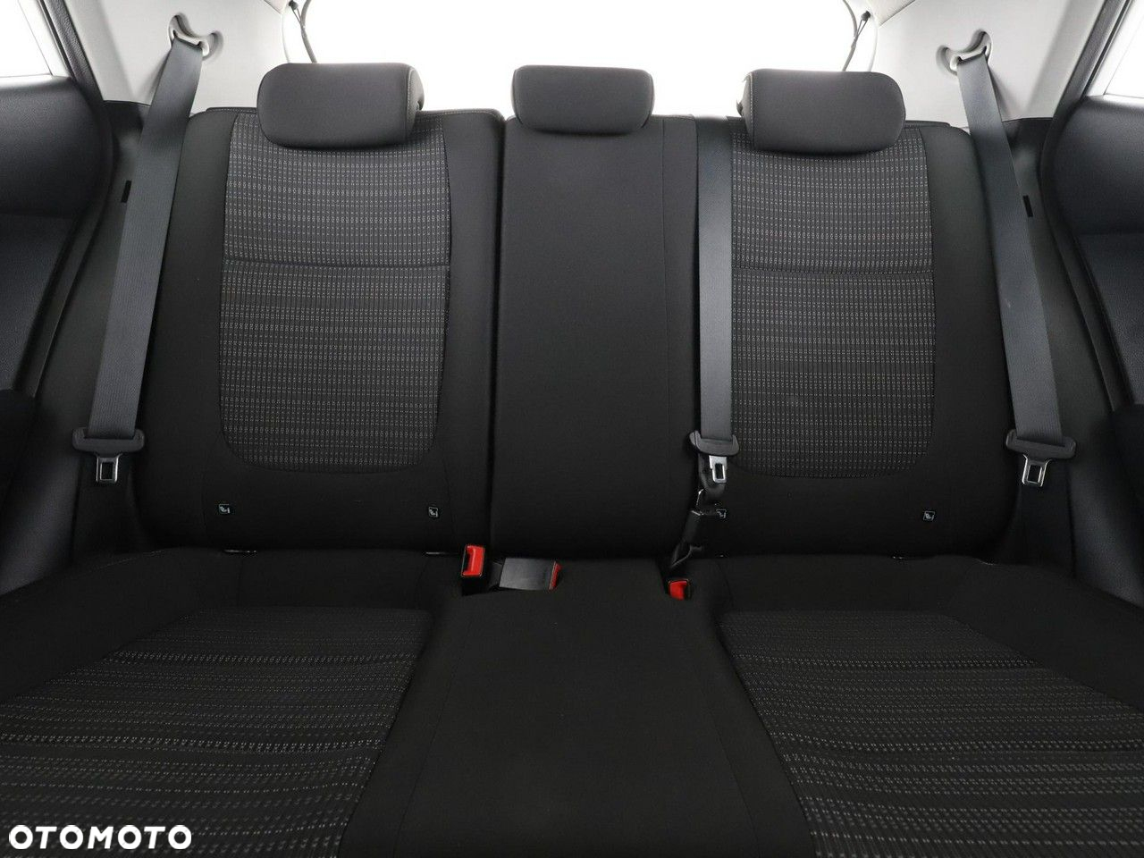 Kia Stonic 1.6 CRDi L - 18