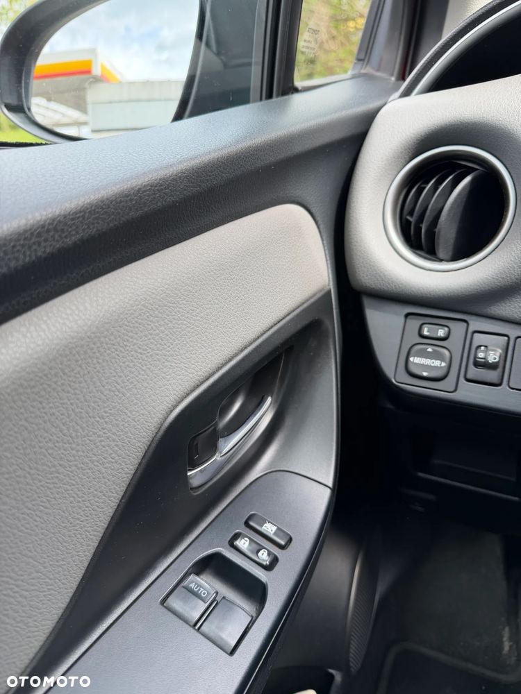 Toyota Yaris 1.33 Active - 12