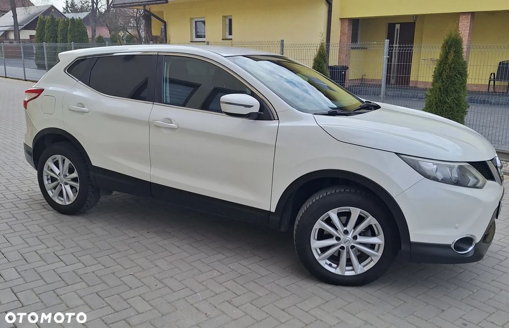 Nissan Qashqai 1.5 dCi DPF acenta - 28