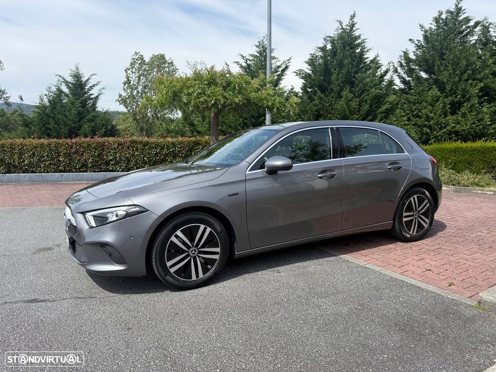 Mercedes-Benz A 250 e 8G-DCT Lim. Special Edition - 3