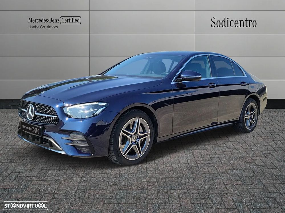 Mercedes-Benz E 300 de AMG Line - 1