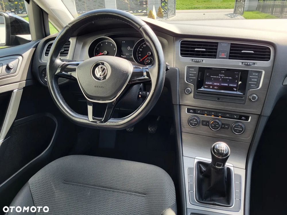 Volkswagen Golf 1.4 TSI BMT Comfortline - 12