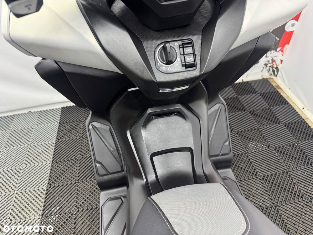 Honda NSS - 20