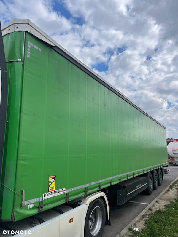 Schwarzmuller S1 - 4