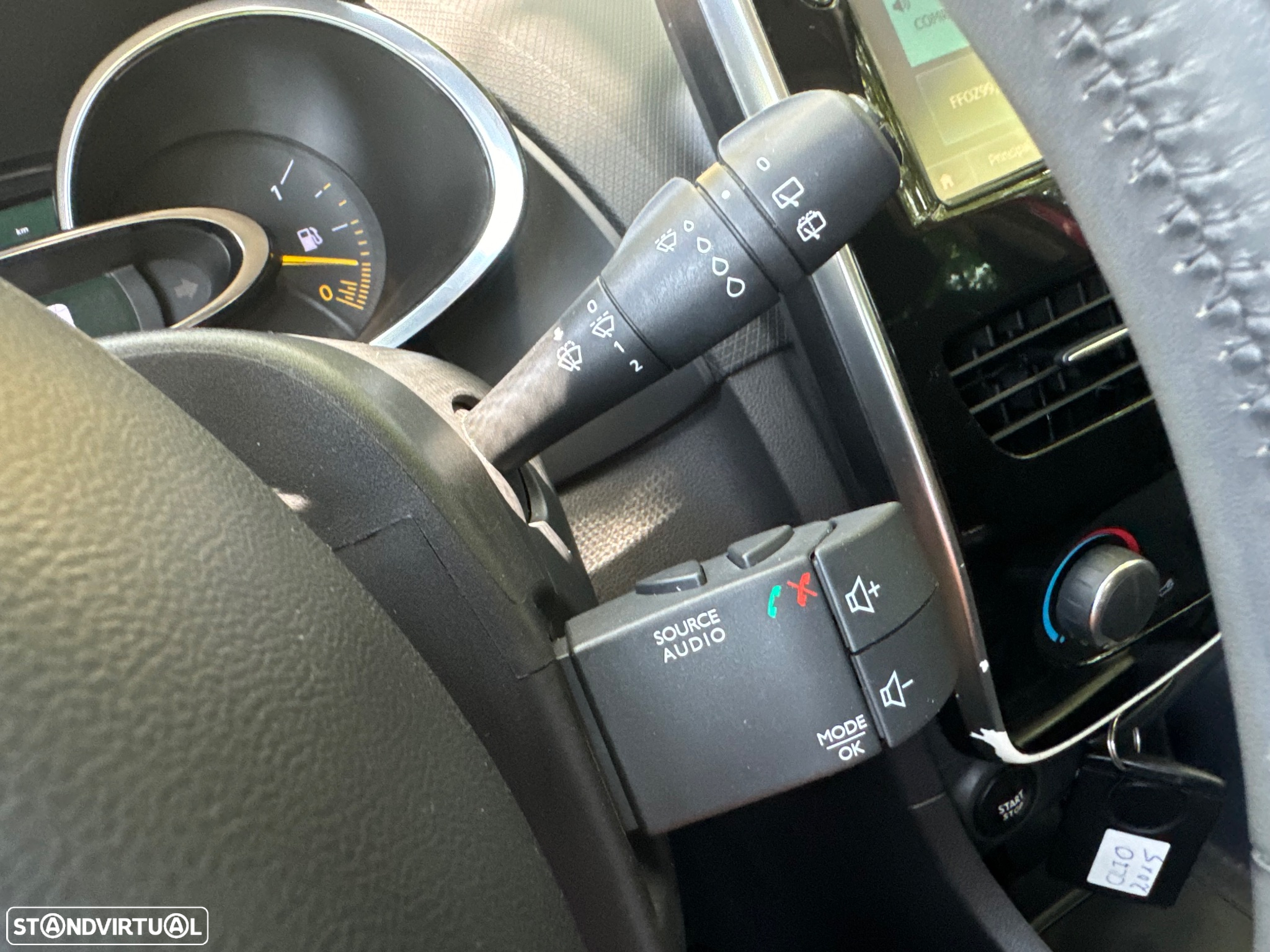 Renault Clio 0.9 TCE Limited - 20